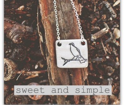 sweet and simple birdie {free shipping}