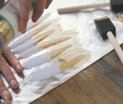 diy golden feather garland