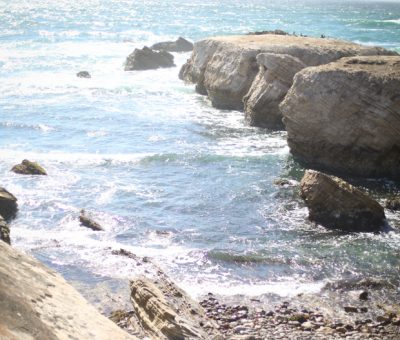 hiking the bluffs montana de oro